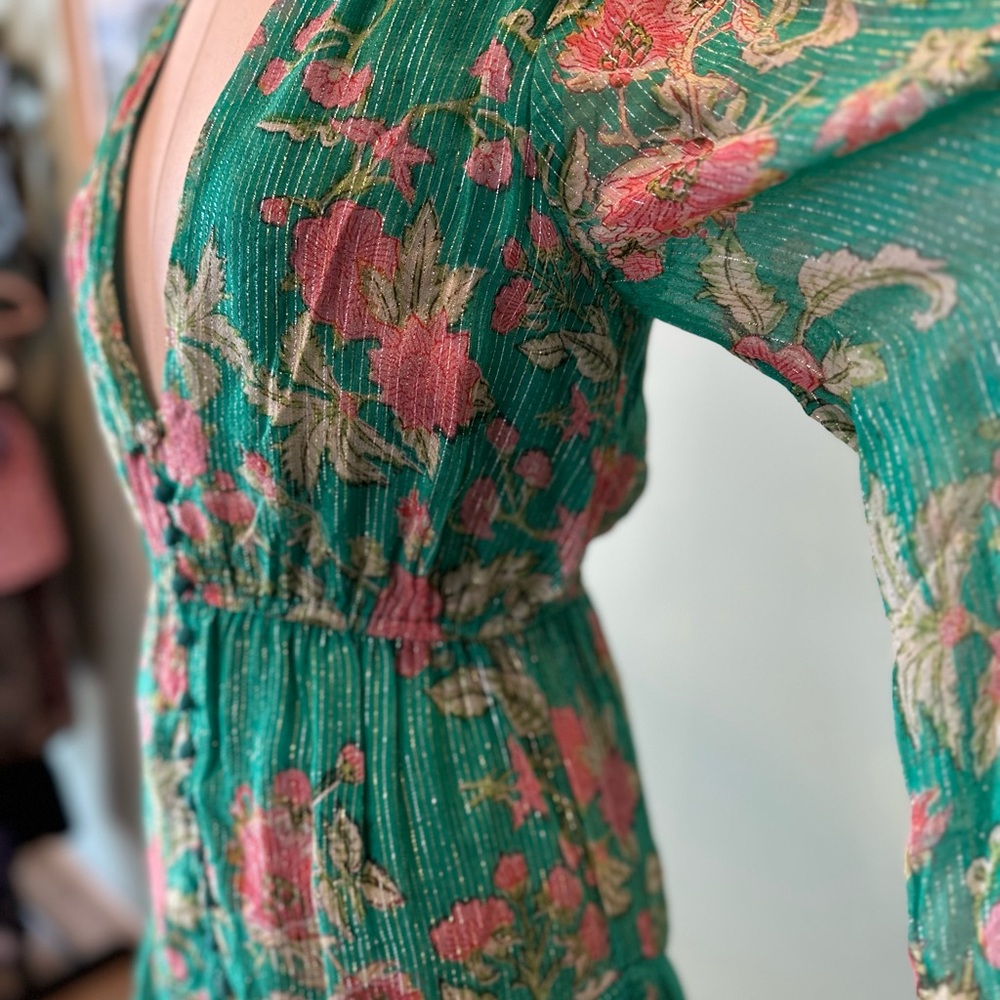Hemant and Nandita Dress - Picture 7 of 7